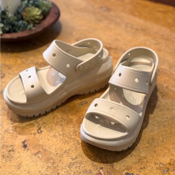 CROCS Cream Double-Strap Platform Sandals - Picture 3 of 5
